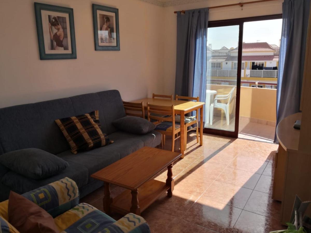 Vv Casa Josue Apartment Caleta De Fuste Exterior photo